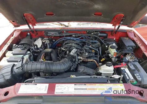 2001 Ford Explorer Sport Trac from USA, damaged, VIN 1FMZU77E01UB39685